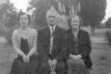 534: At Pasadena(?) l-r Gert (Bennett) Fontana and her parents Patrick Bennett &amp;amp; Elizabeth  (Ryan) Bennett. (1955) [courtesy of Mary (Bennett) McLellan]  - Elizabeth daughter of Jeremiah Ryan &amp;amp; Mary Joseph Whelan